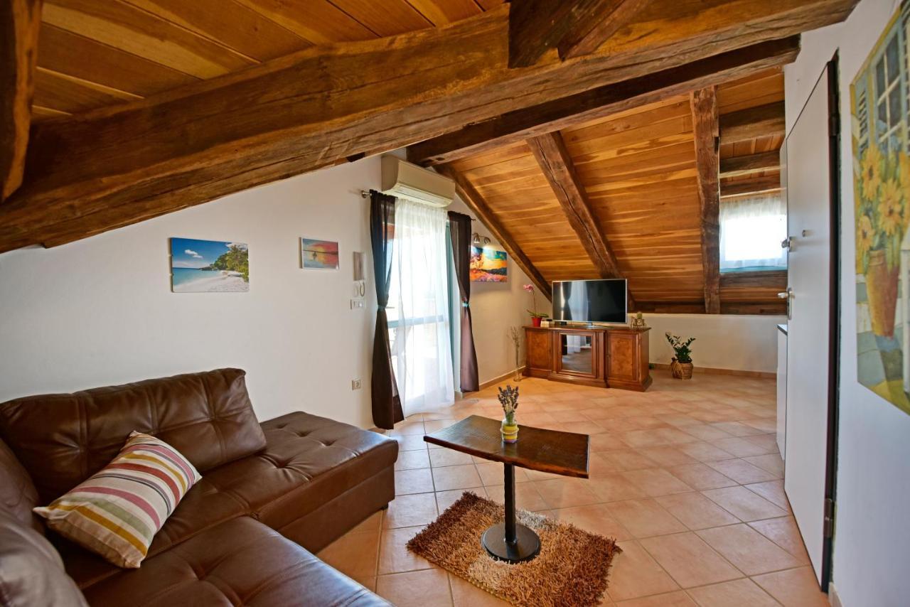 Alavanda - App S Bazenom Apartman *