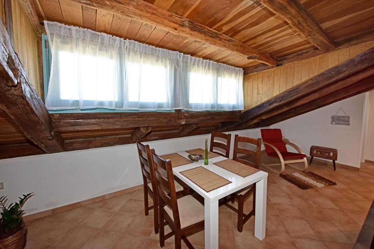 Apartman Alavanda - App S Bazenom Porec