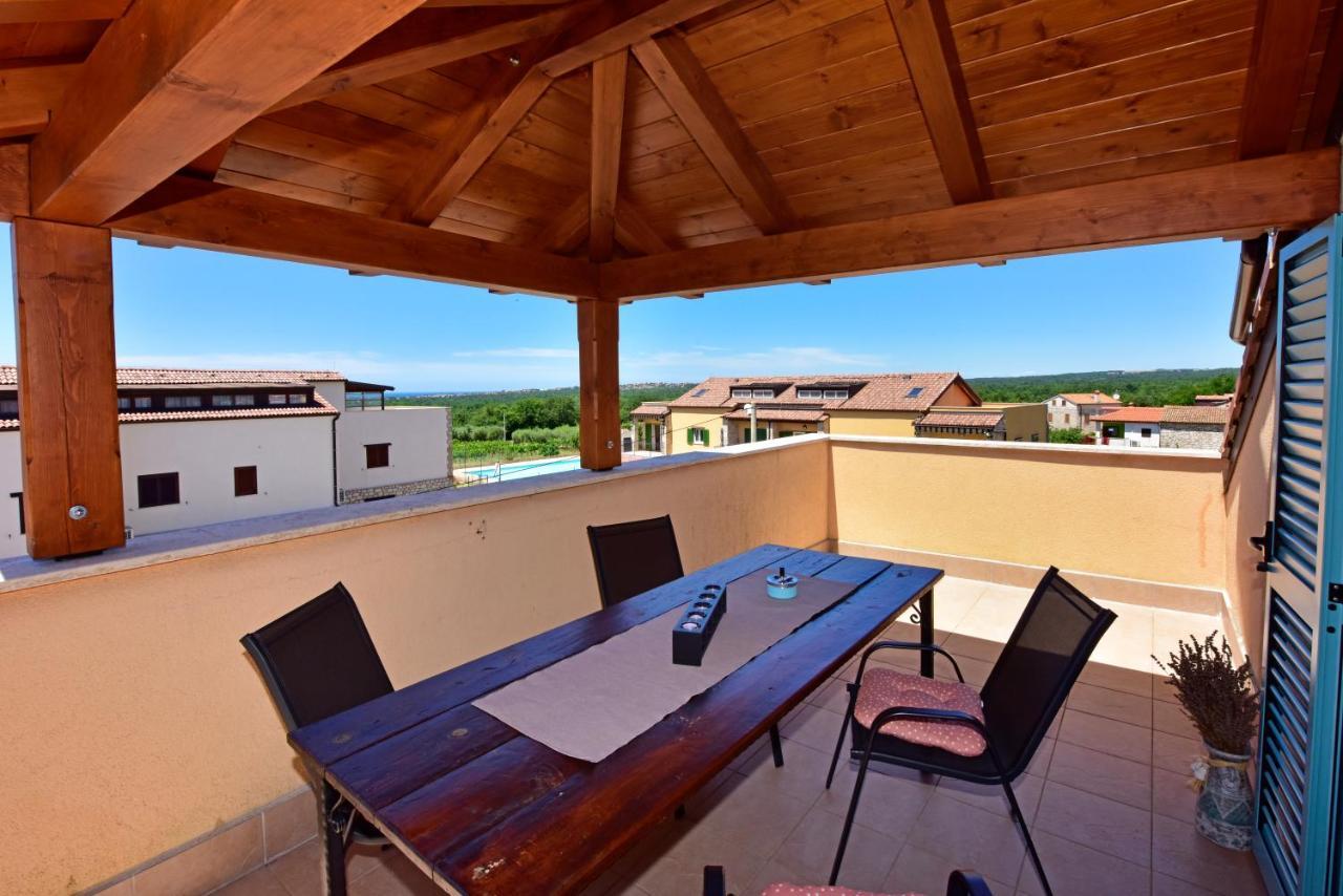 Alavanda - App S Bazenom Apartman